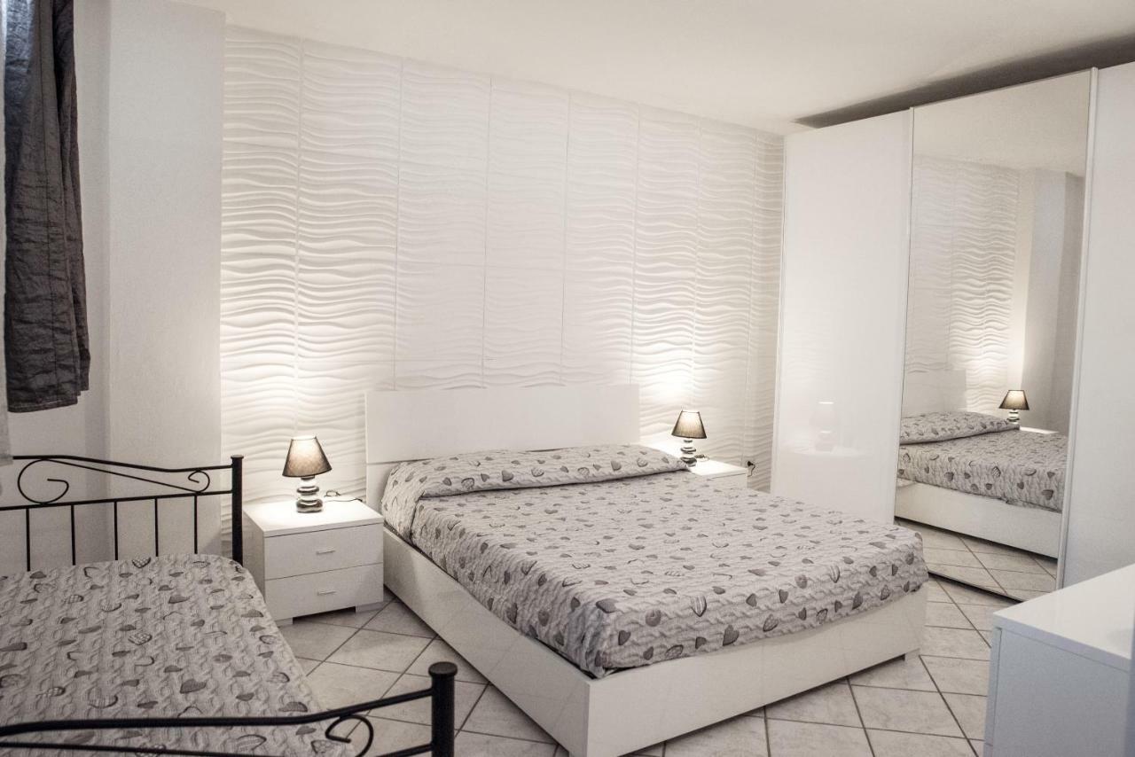 Casa Vacanze Margherita Porto Torres Exteriör bild